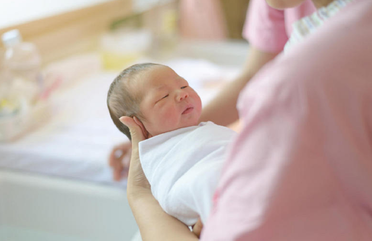 保姆及育婴师